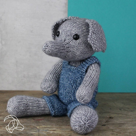 Freek Elephant - Knitting Kit by Hardicraft
