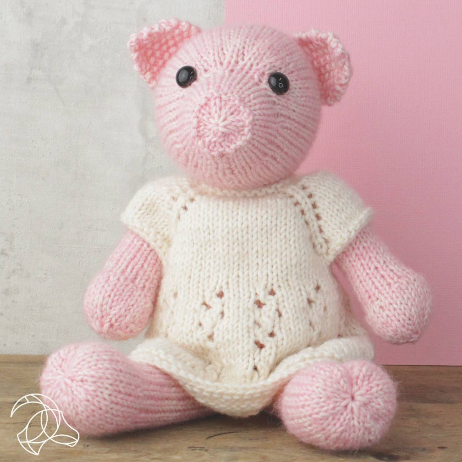 Frida Piglet - Knitting Kit by Hardicraft