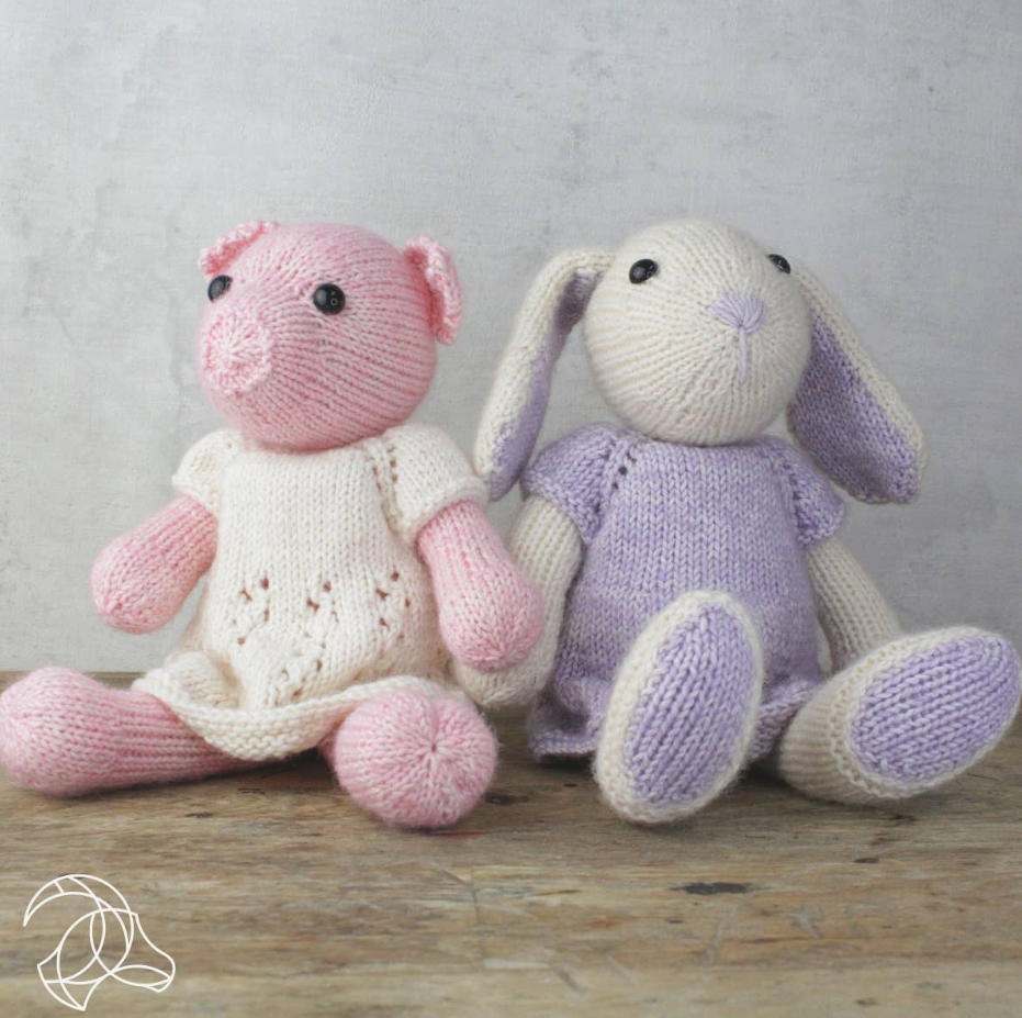 Frida Piglet - Knitting Kit by Hardicraft