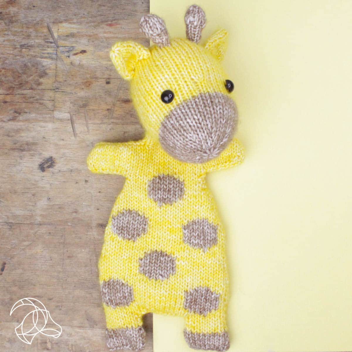 Ziggy Giraffe - Knitting Kit by Hardicraft